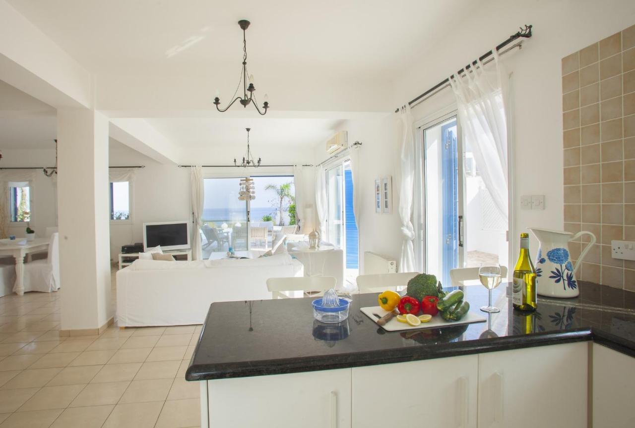 Mimoza Seafront Villa Protaras Ngoại thất bức ảnh