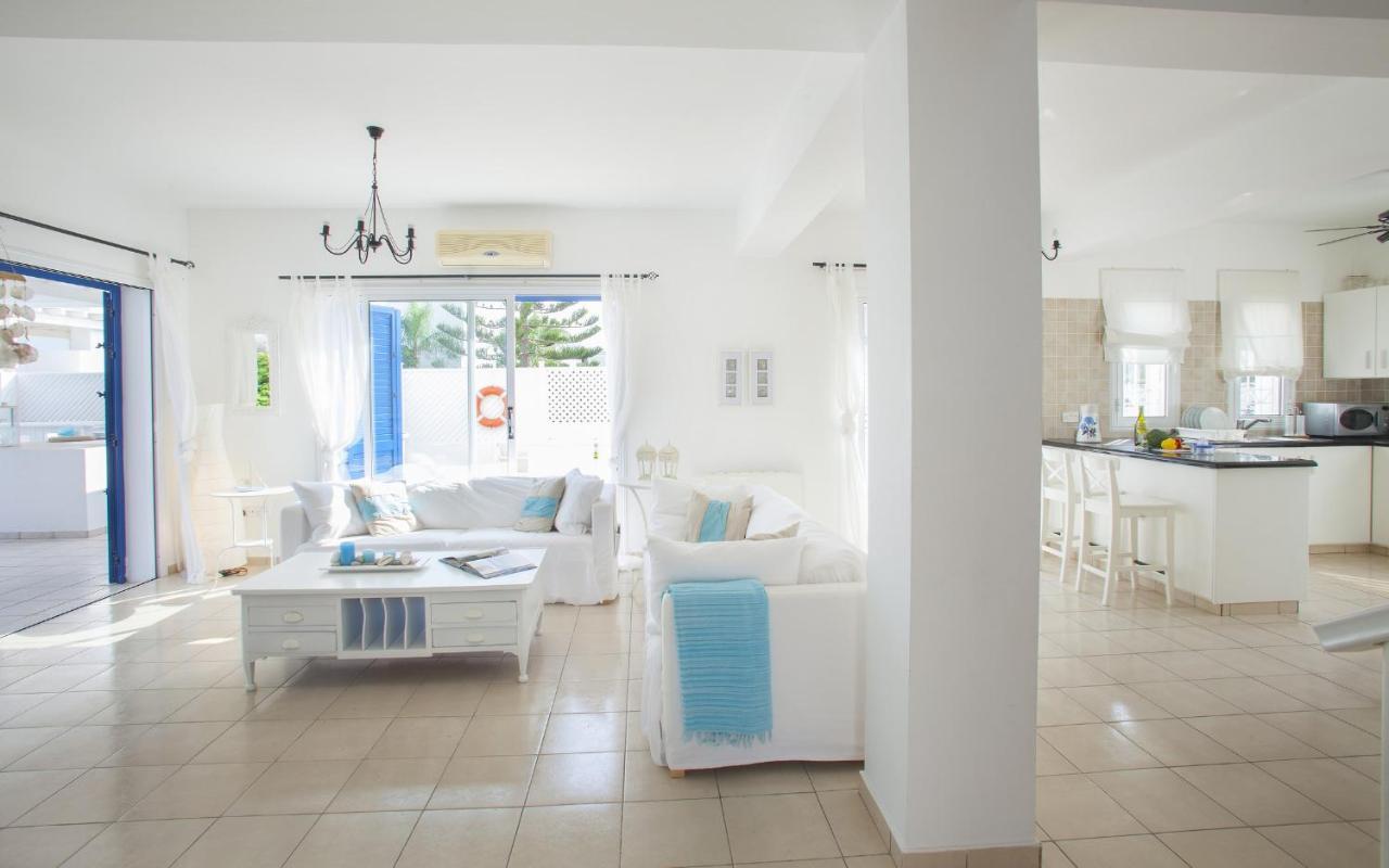 Mimoza Seafront Villa Protaras Ngoại thất bức ảnh