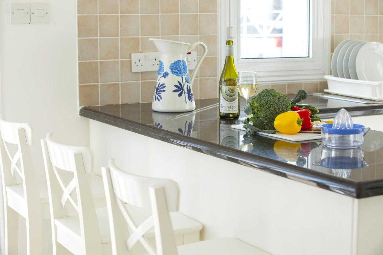 Mimoza Seafront Villa Protaras Ngoại thất bức ảnh